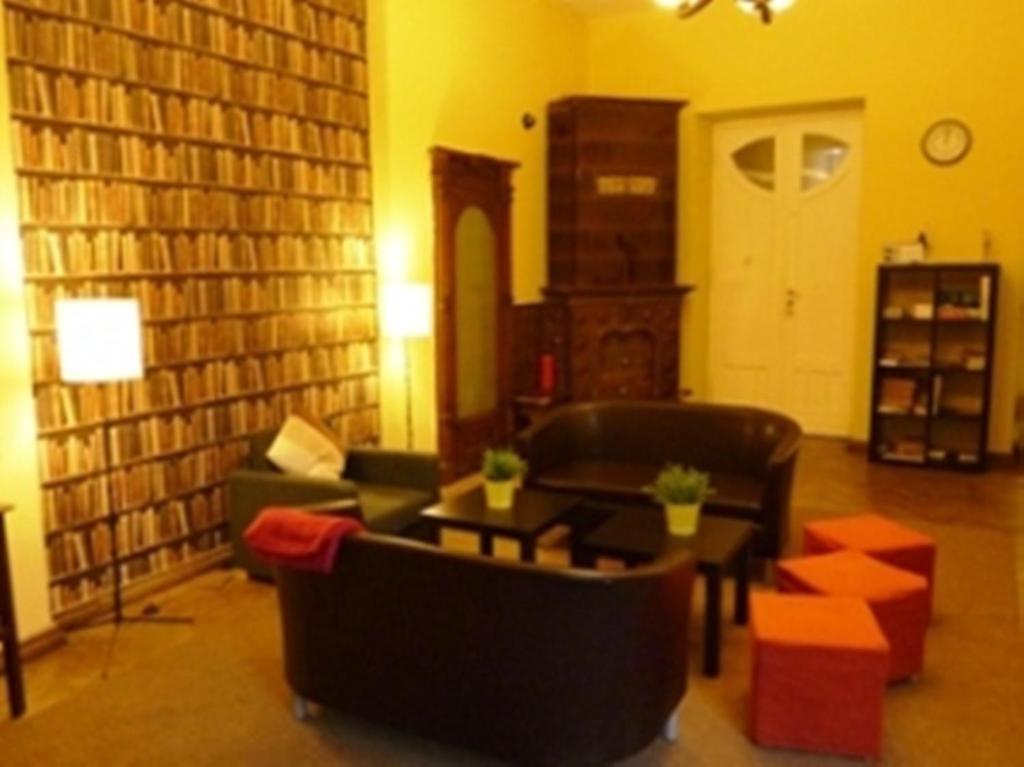 Hostel Witt Βαρσοβία Εξωτερικό φωτογραφία