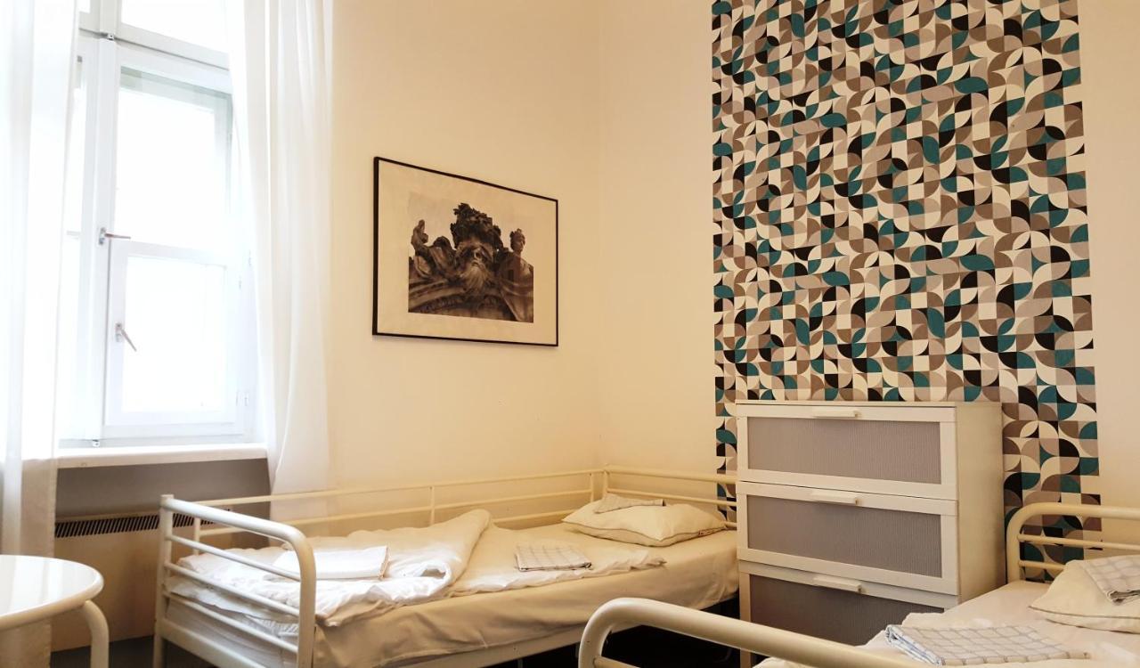 Hostel Witt Βαρσοβία Εξωτερικό φωτογραφία