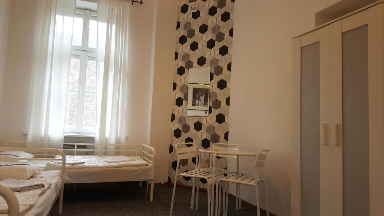 Hostel Witt Βαρσοβία Εξωτερικό φωτογραφία