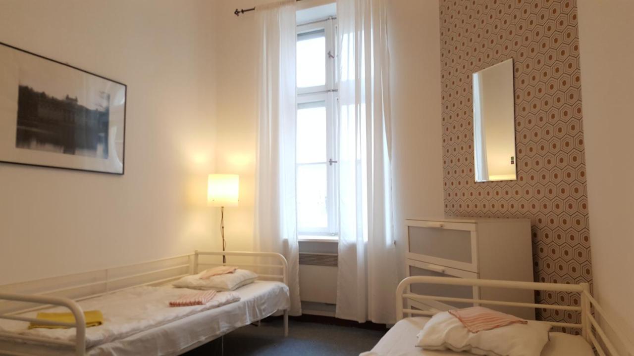 Hostel Witt Βαρσοβία Εξωτερικό φωτογραφία