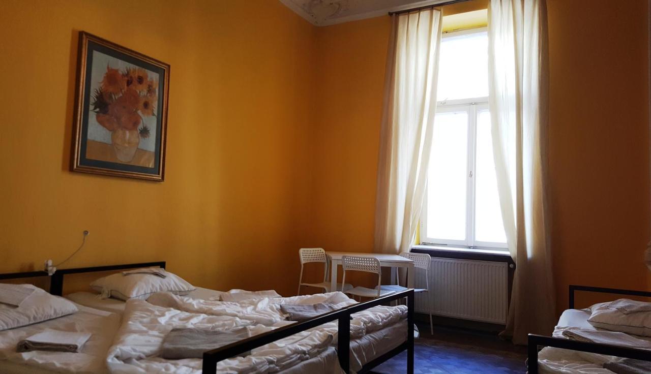 Hostel Witt Βαρσοβία Εξωτερικό φωτογραφία